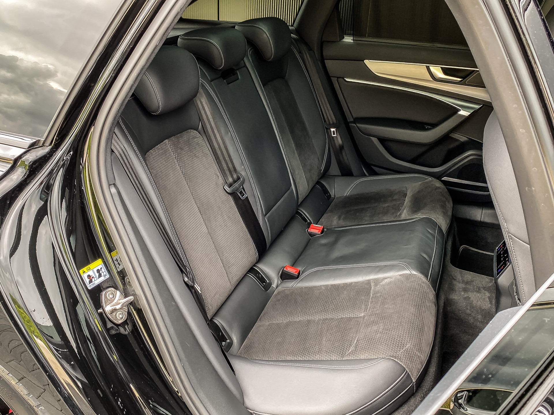 Audi A6 Avant 55 TFSIe 367PK Quattro Pro Line S Competition | Audi occasion