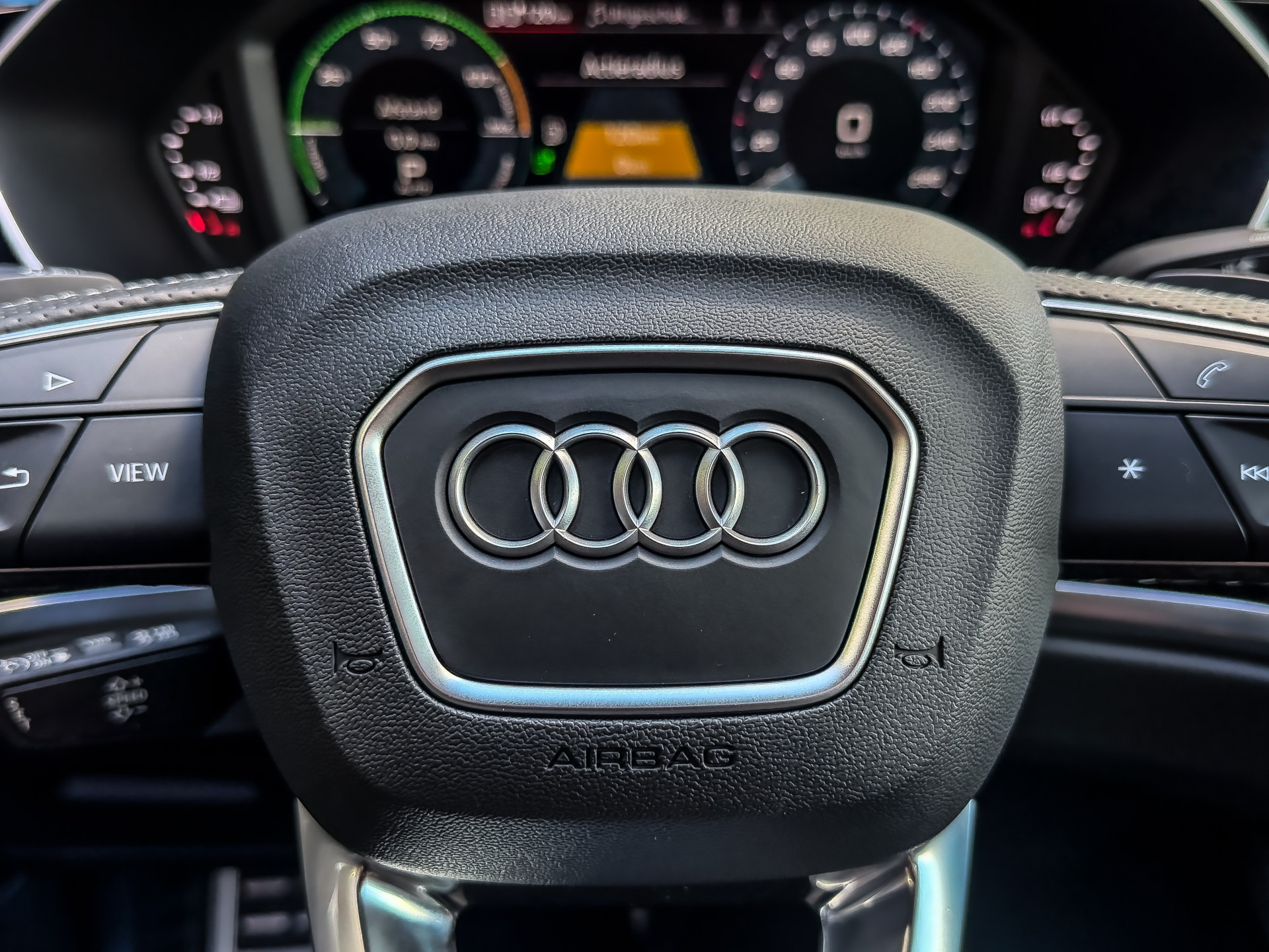Audi Q3 45 TFSIe 245PK S edition | Audi occasion