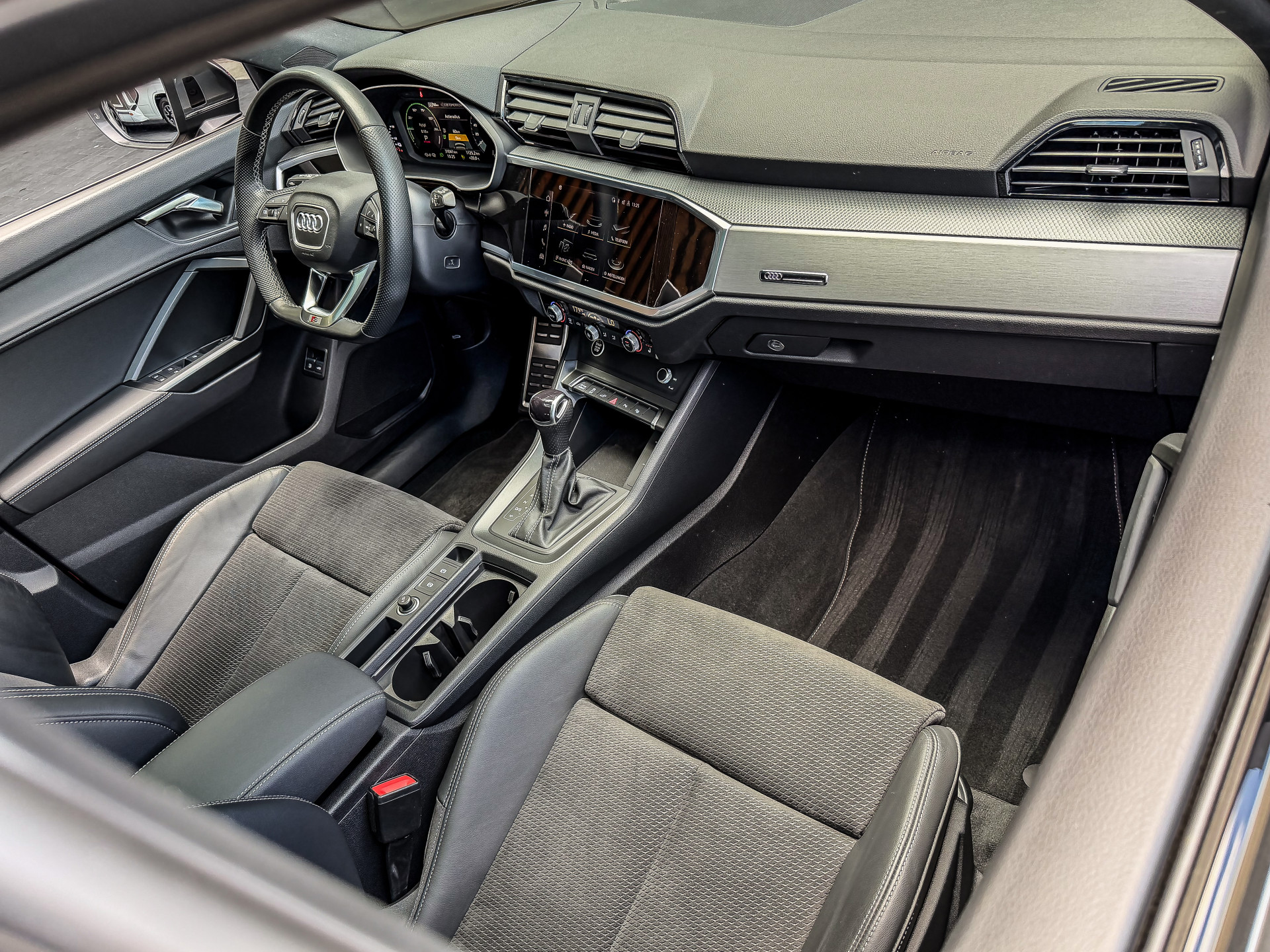 Audi Q3 Sportback 45 TFSIe 245PK S Edition | Audi occasion