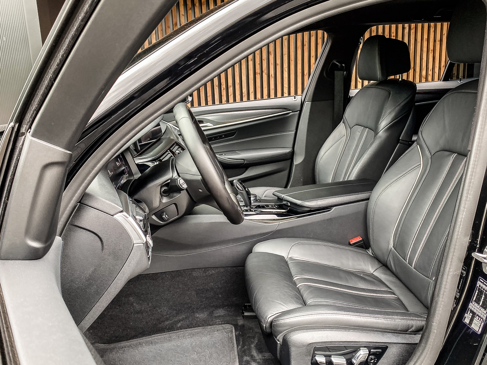 BMW 5 Serie Touring 520i 184PK Automaat M-Sport | BMW occasion