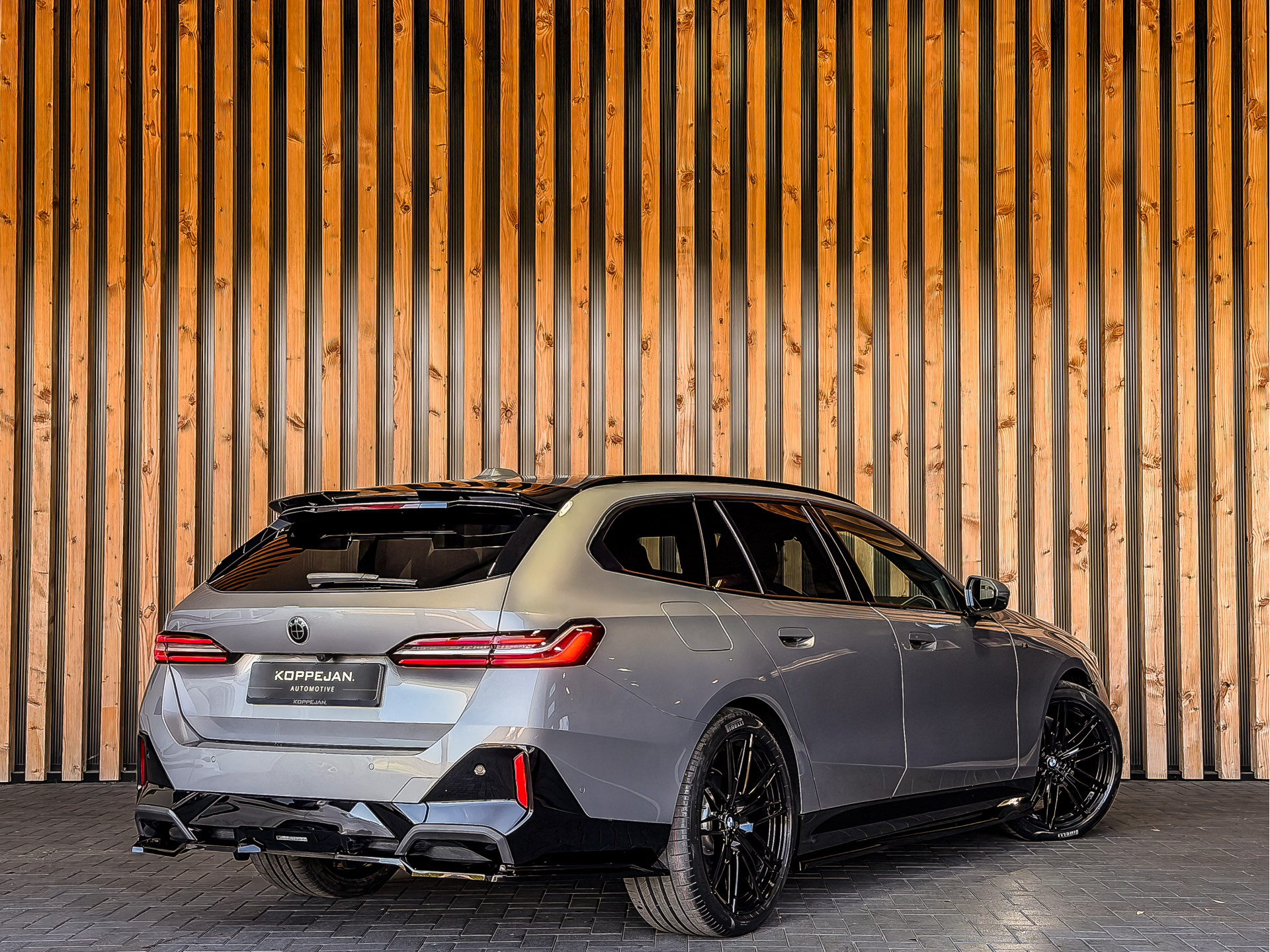 BMW 5 Serie Touring 550e xDrive 490PK M-Sport | BMW occasion