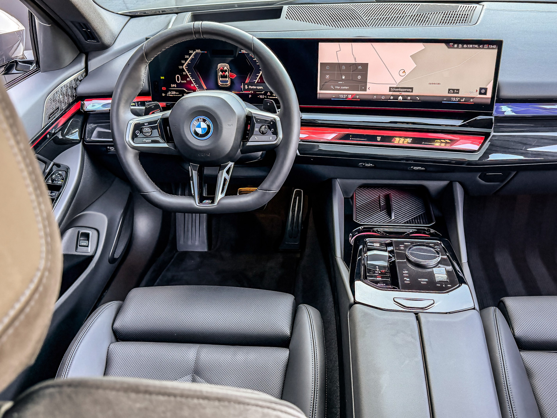 BMW 5 Serie Touring 550e xDrive 490PK M-Sport | BMW occasion