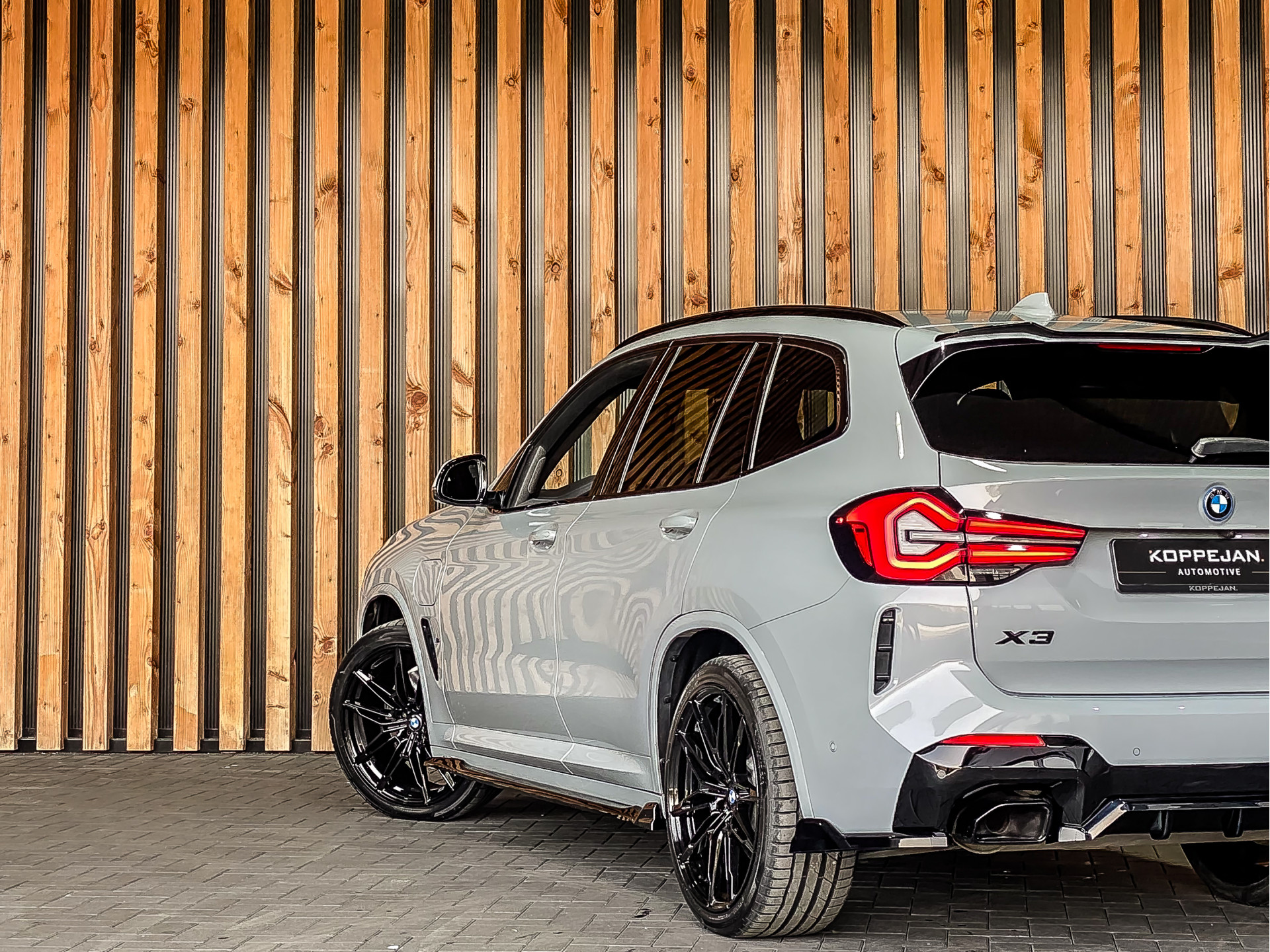 BMW X3 xDrive30e 292PK High Executive M-Sport | BMW occasion