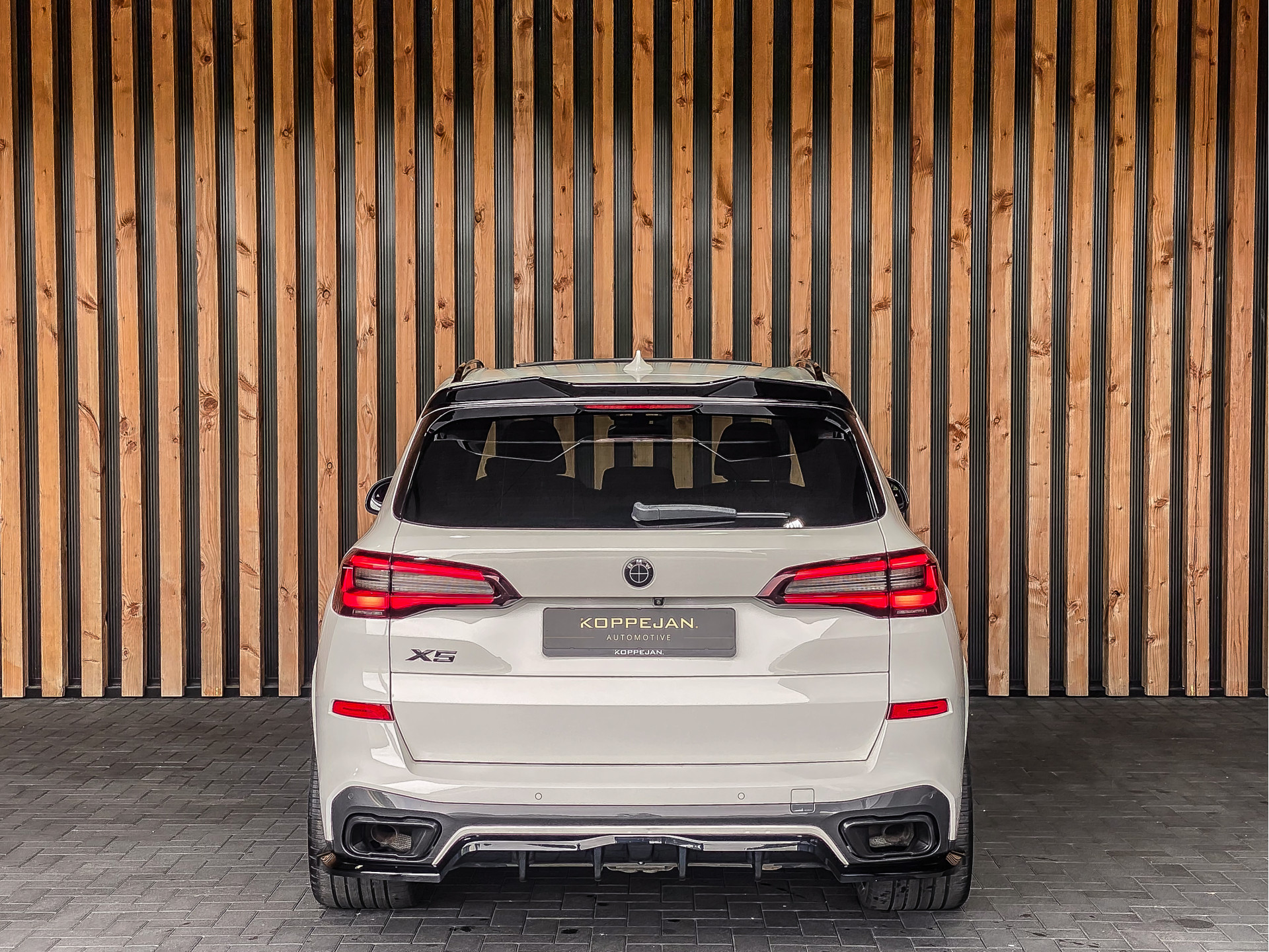 BMW X5 xDrive45e 394PK Automaat High Executive M-Sport | BMW occasion