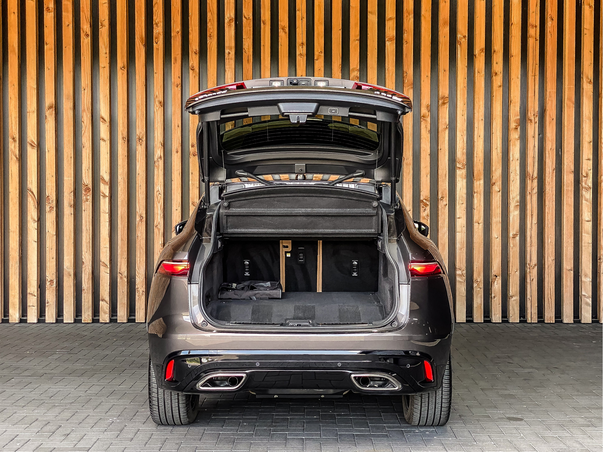 Jaguar F-Pace 2.0 P400e S 400PK PHEV | Jaguar occasion