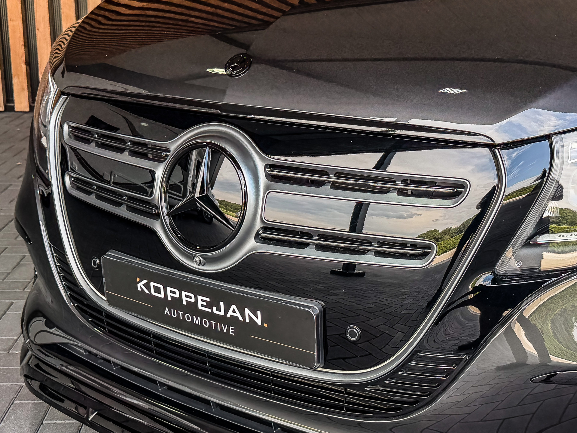 Mercedes-Benz EQV 300 AMG L2 90kWh 8-Persoons | Mercedes-Benz occasion