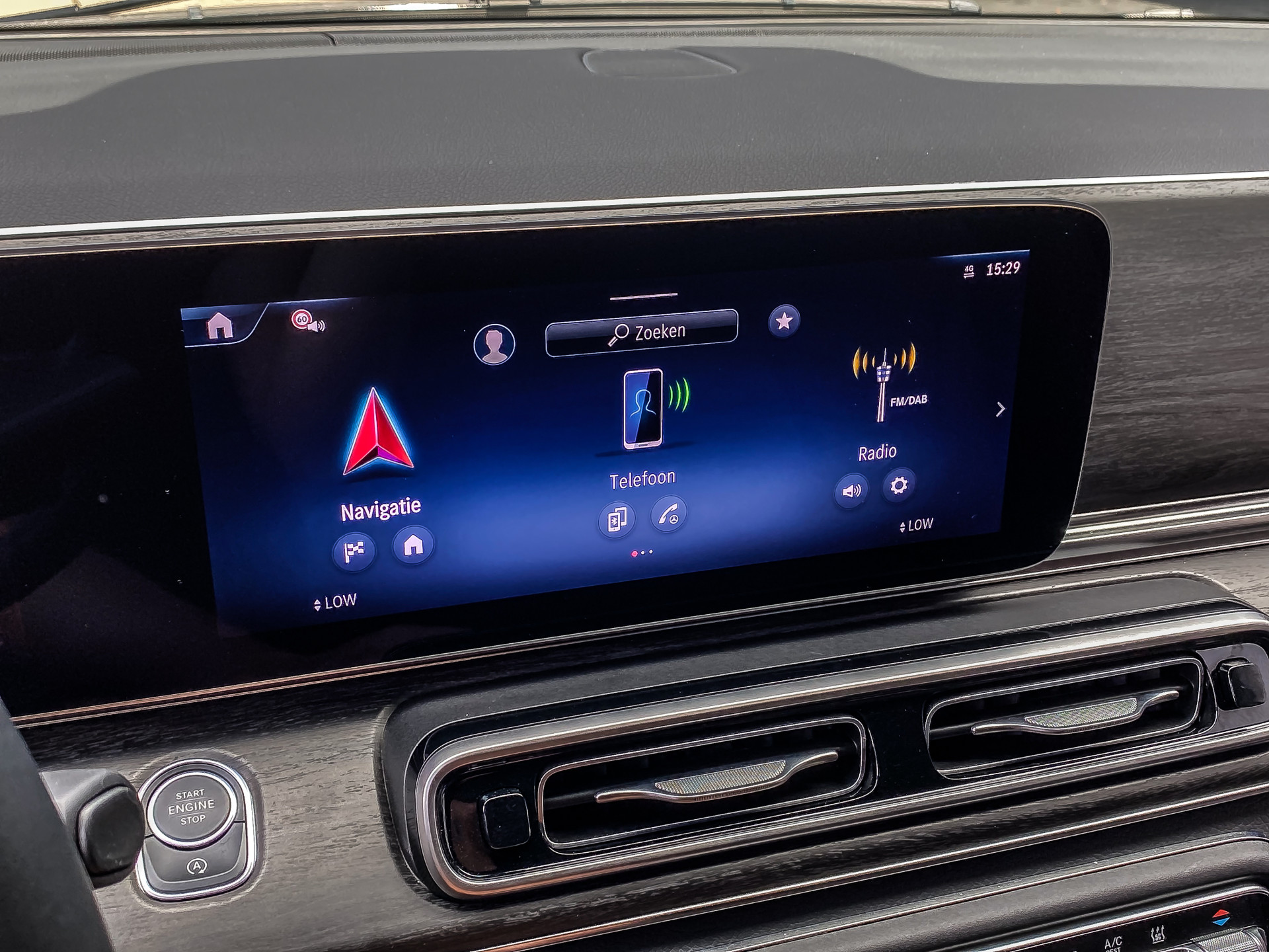 Mercedes-Benz V-Klasse 300d Extra Lang Avantgarde Dubbele Cabine | Mercedes-Benz occasion
