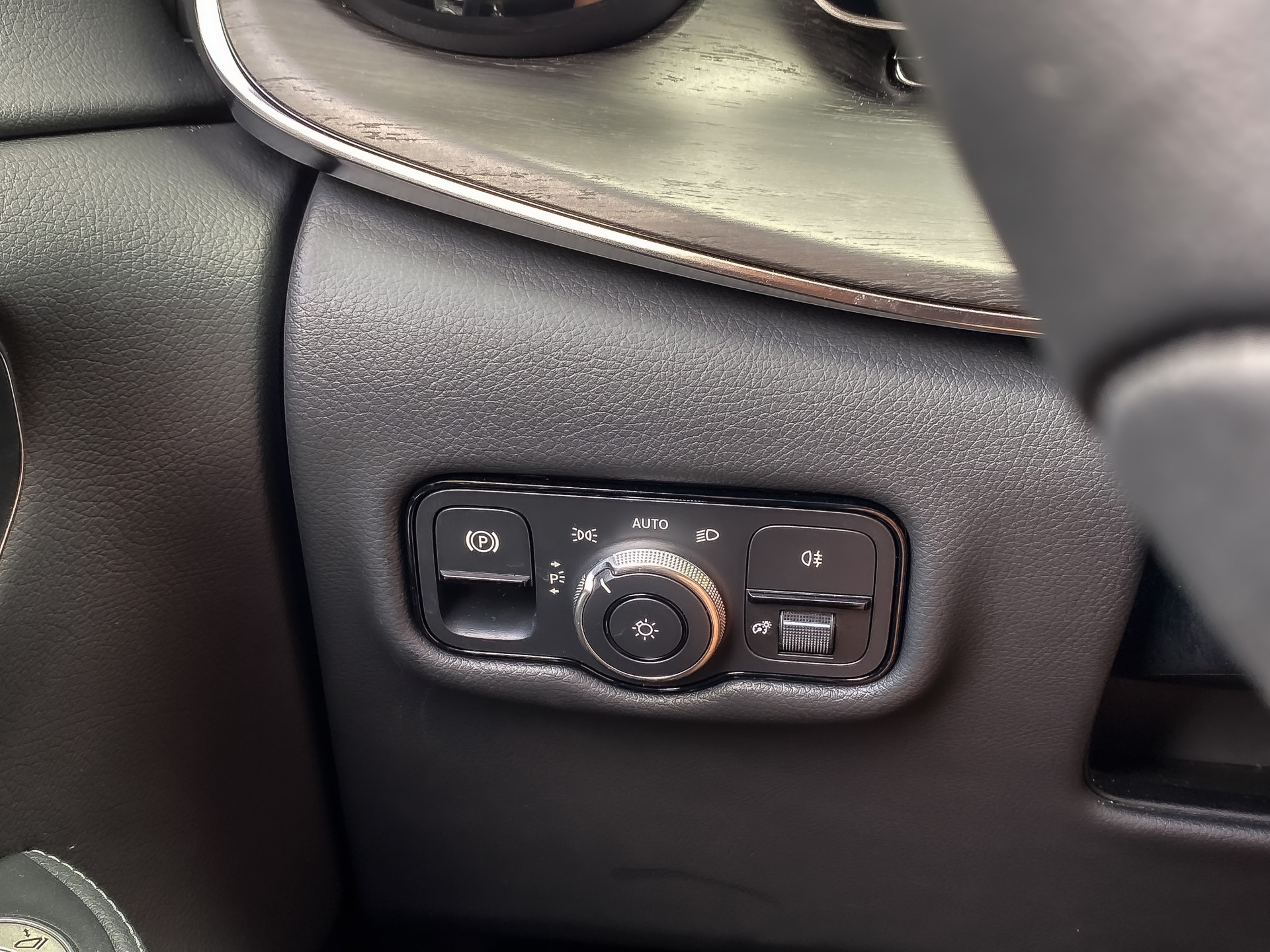 Mercedes-Benz V-Klasse 300d Extra Lang Avantgarde Dubbele Cabine | Mercedes-Benz occasion