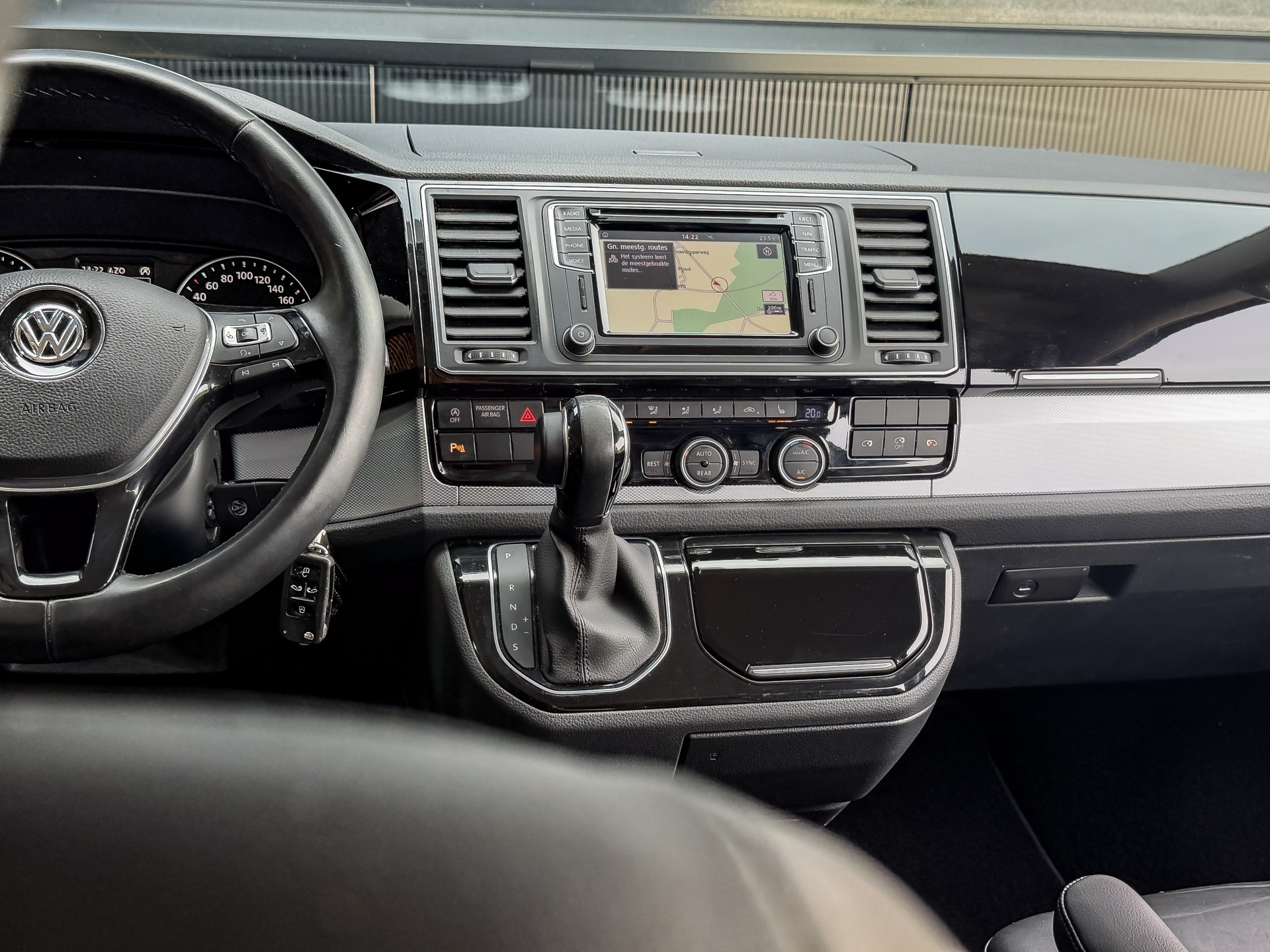 Volkswagen Caravelle 2.0 TDI 204PK DSG Highline Dubbele Cabine | Volkswagen occasion