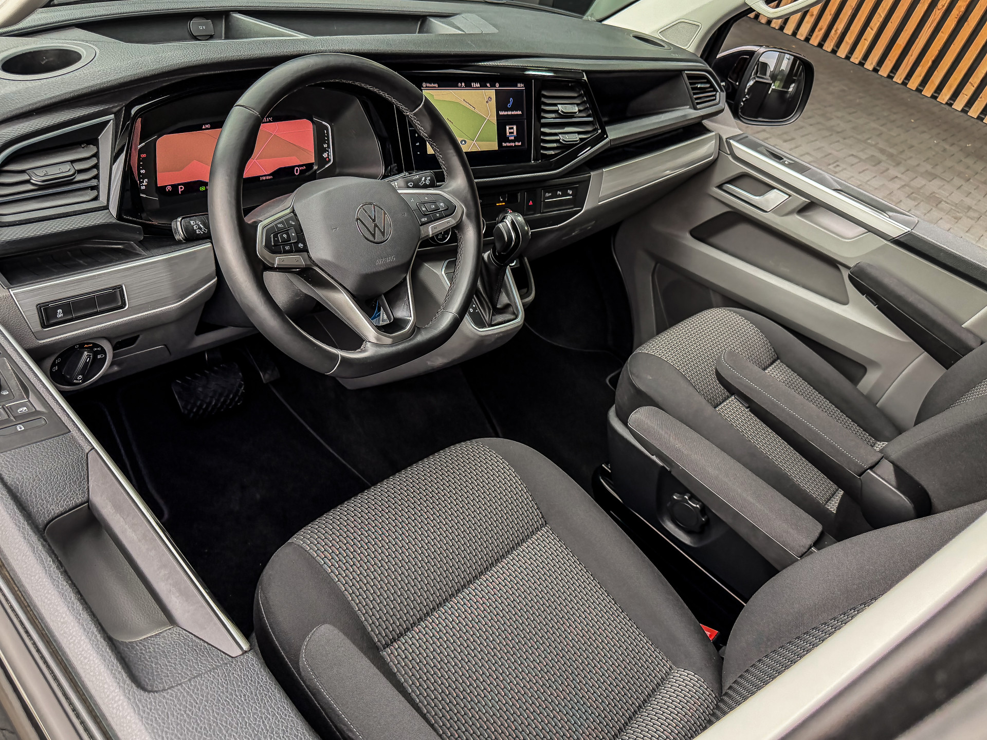 Volkswagen Transporter 2.0 TDI 150PK DSG 4Motion L2H1 | Volkswagen occasion