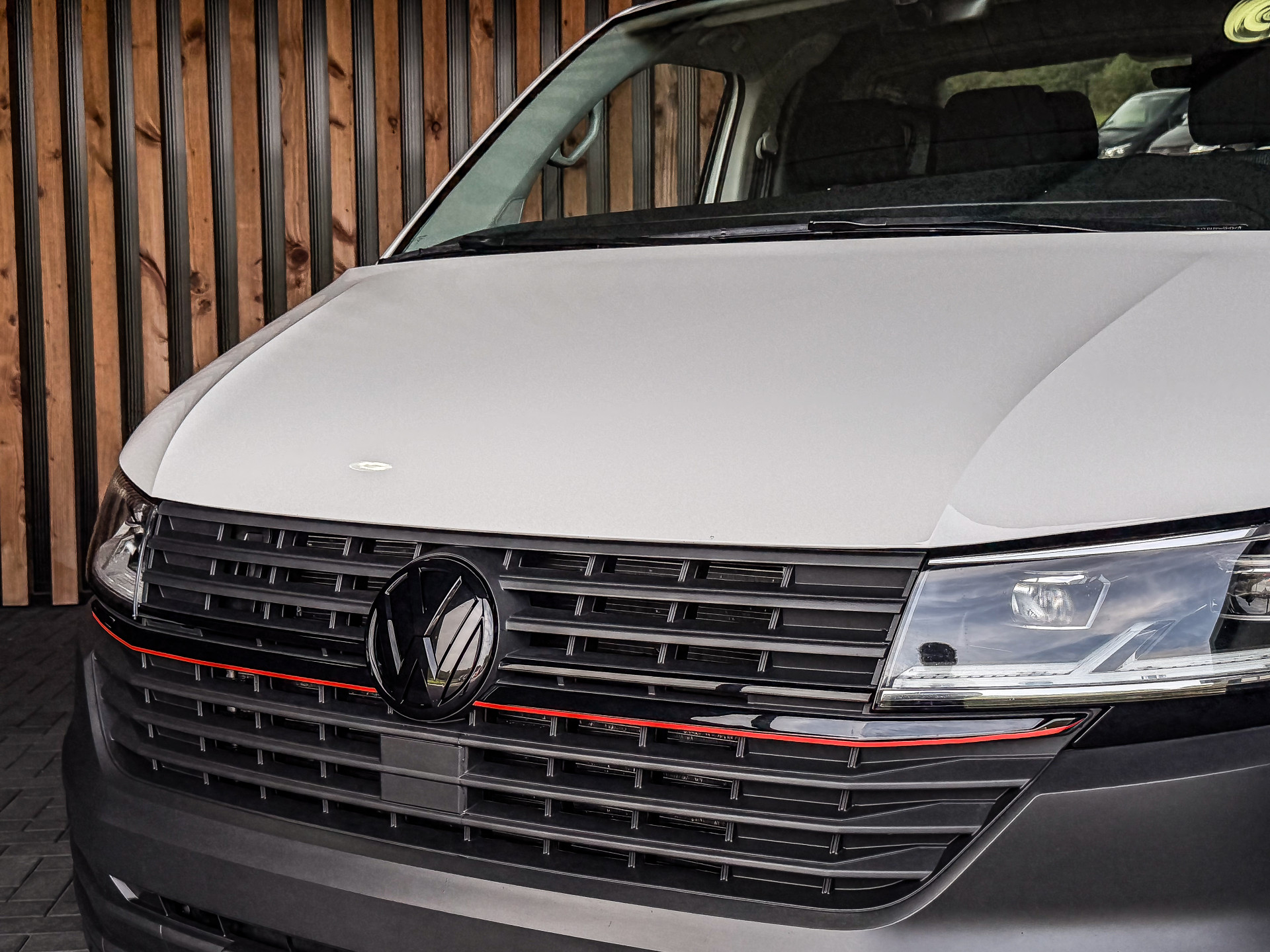 Volkswagen Transporter 2.0 TDI 150PK DSG Bestelwagen L1H1 | Volkswagen occasion