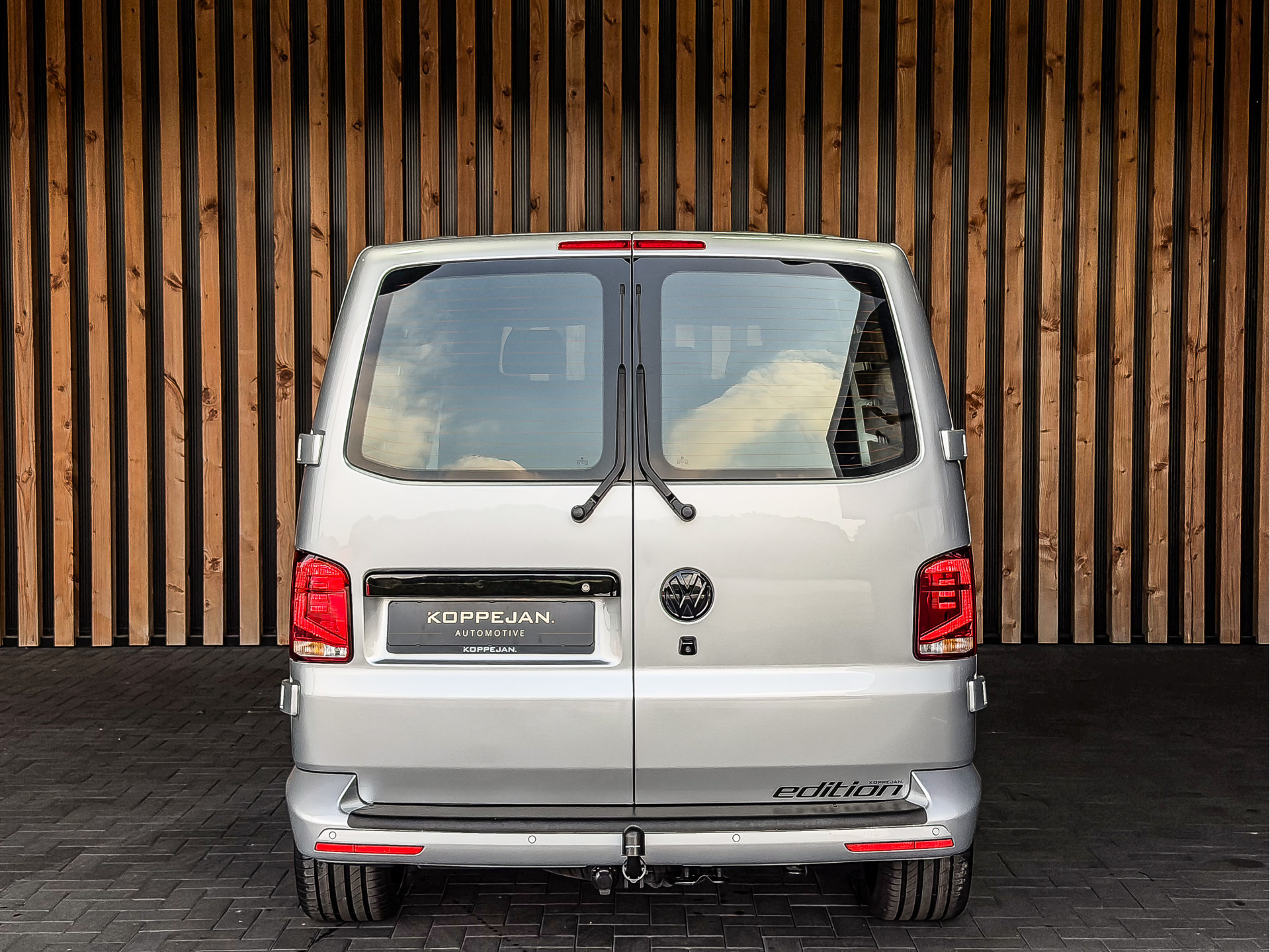Volkswagen Transporter 2.0 TDI 150PK DSG Bestelwagen L2H1 Bulli | Volkswagen occasion