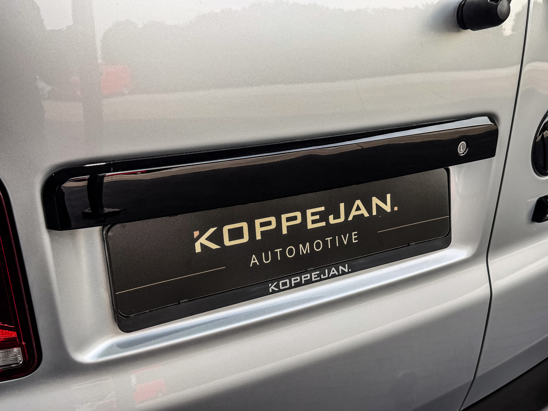 Volkswagen Transporter 2.0 TDI 150PK DSG Bestelwagen L2H1 Bulli | Volkswagen occasion