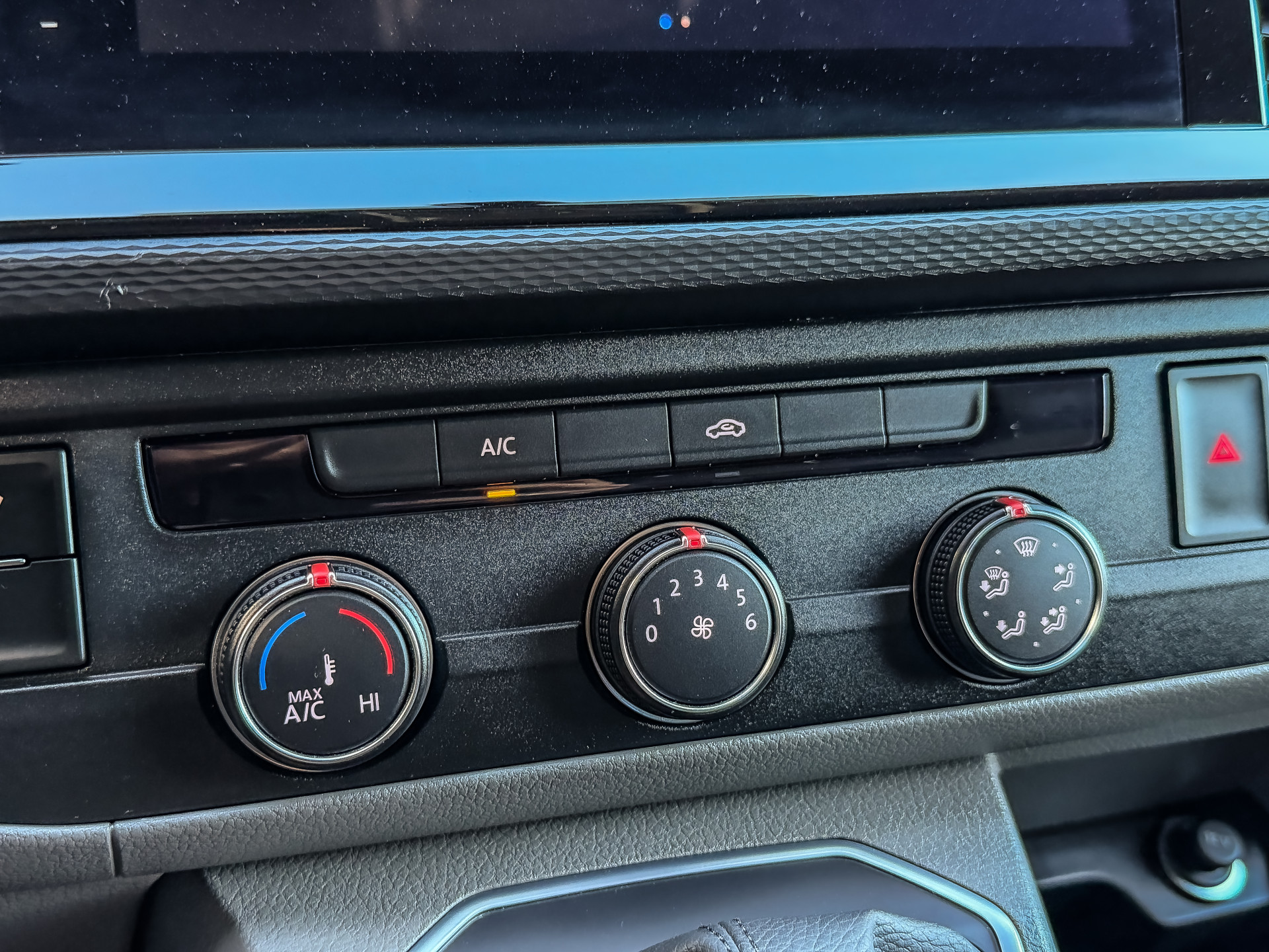 Volkswagen Transporter 2.0 TDI 150PK DSG Bestelwagen L2H1 | Volkswagen occasion