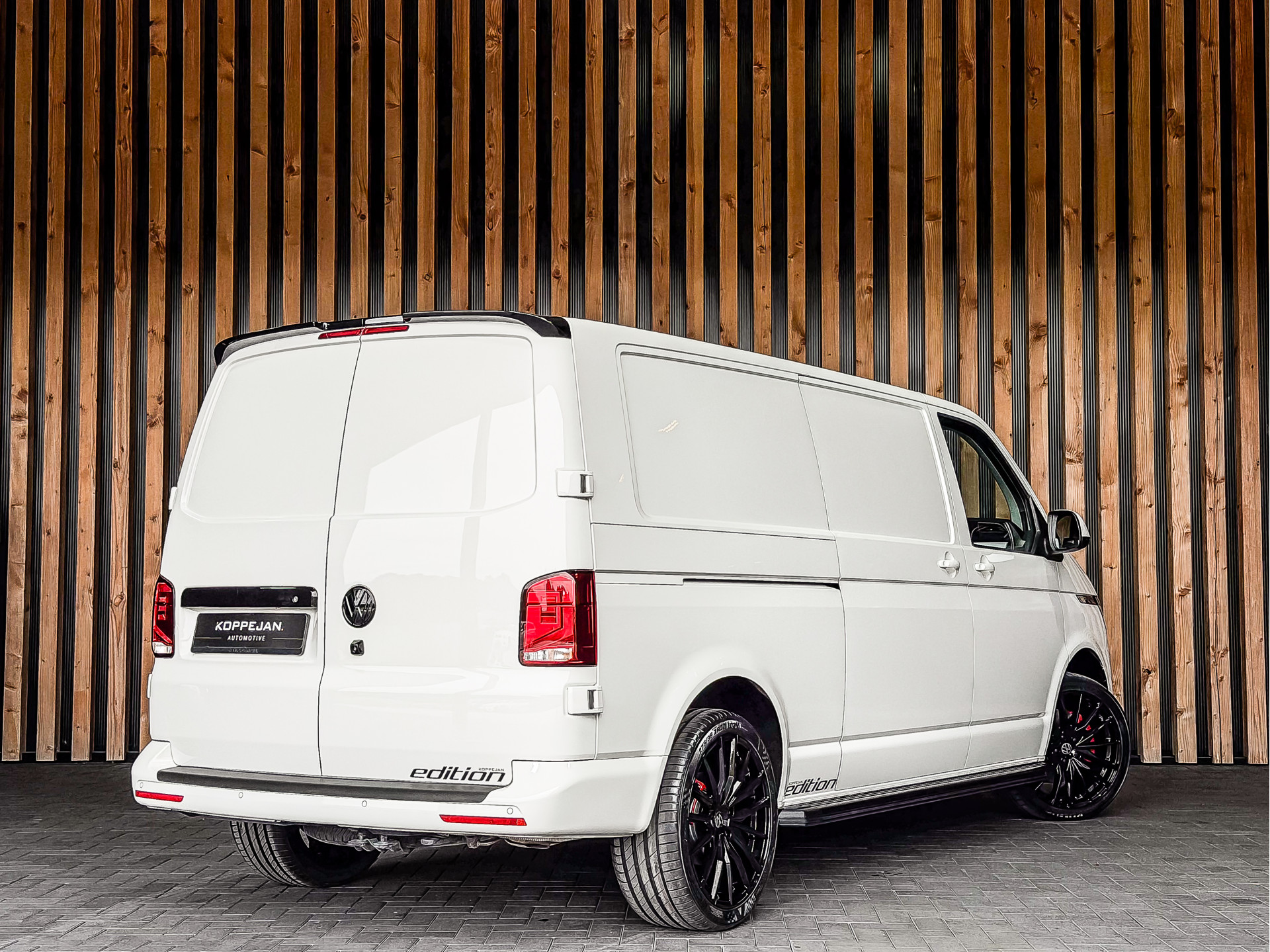 Volkswagen Transporter 2.0 TDI 204PK DSG 4Motion Bestelwagen L2H1 | Volkswagen occasion