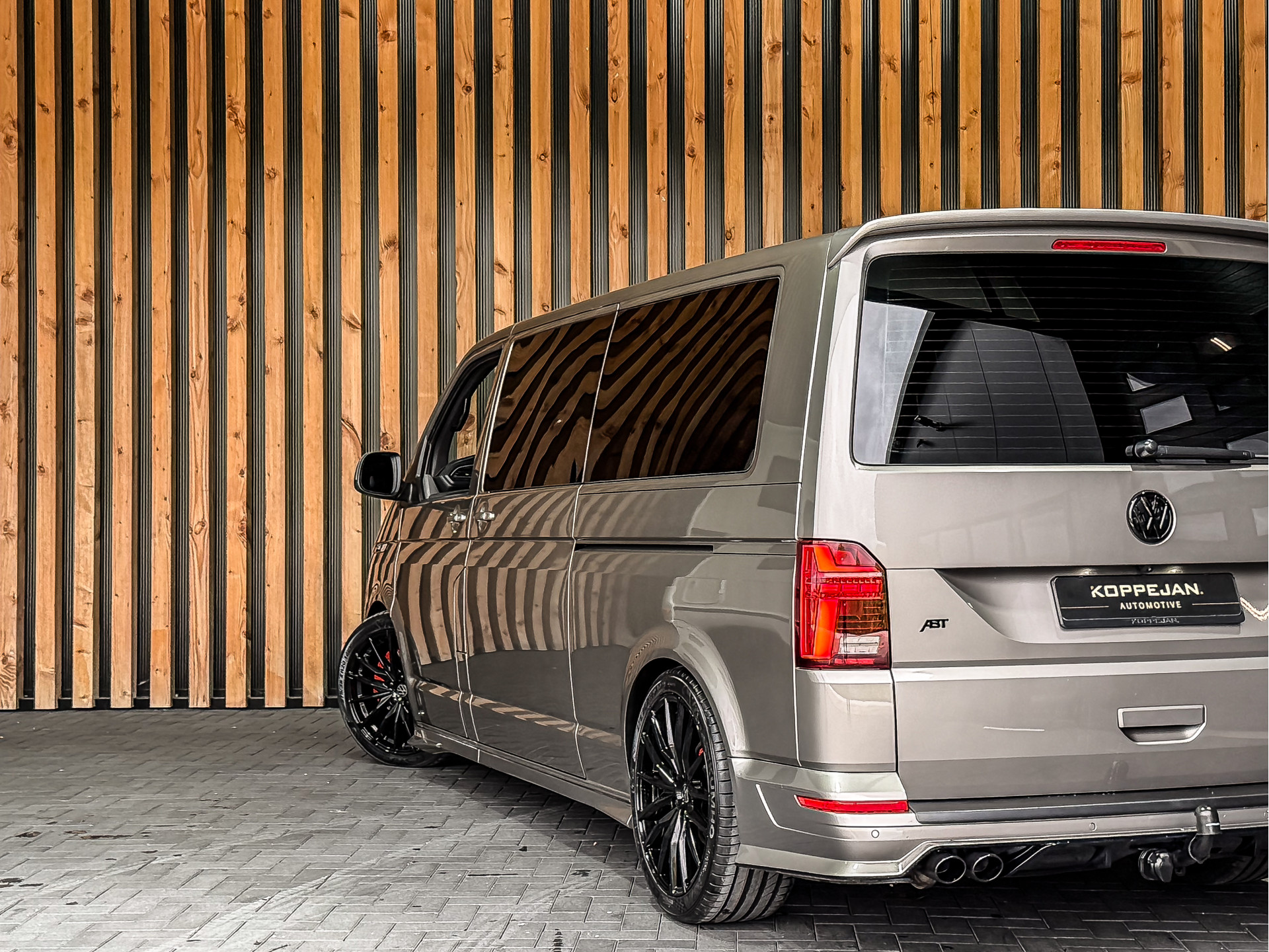 Volkswagen Transporter 2.0 TDI 204PK DSG Bulli ABT Dubbele Cabine L2H1 | Volkswagen occasion