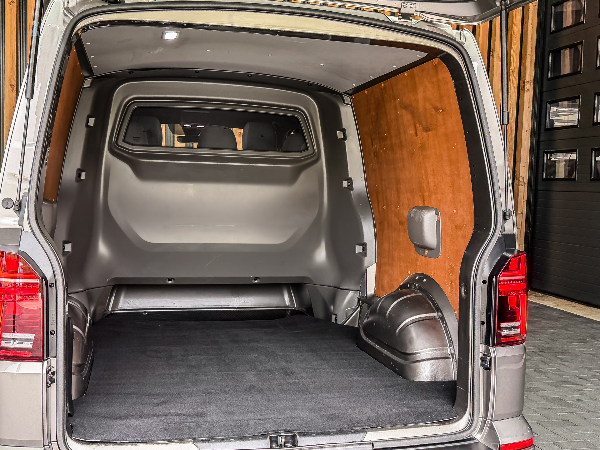 Volkswagen Transporter 2.0 TDI 204PK DSG Bulli ABT Dubbele Cabine L2H1 | Volkswagen occasion