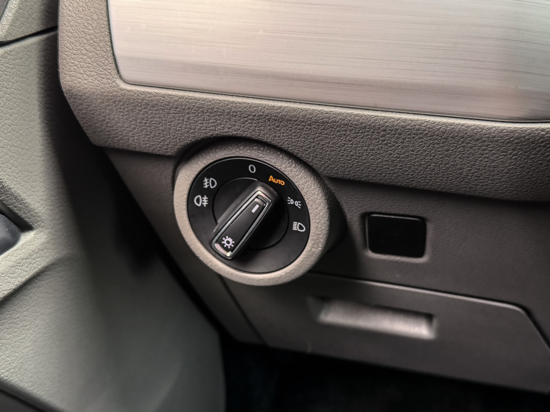 Volkswagen Transporter 2.0 TDI 204PK DSG L2H1 Bulli | Volkswagen occasion