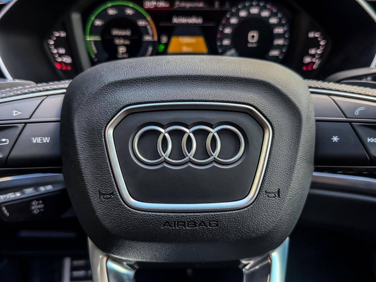Audi Q3 45 TFSIe 245PK S edition | Audi occasion