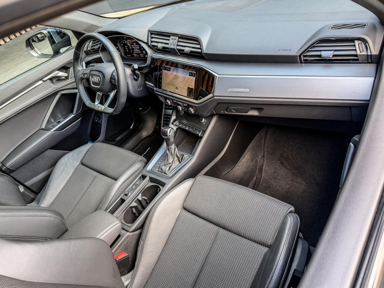Audi Q3 45 TFSIe 245PK S edition | Audi occasion
