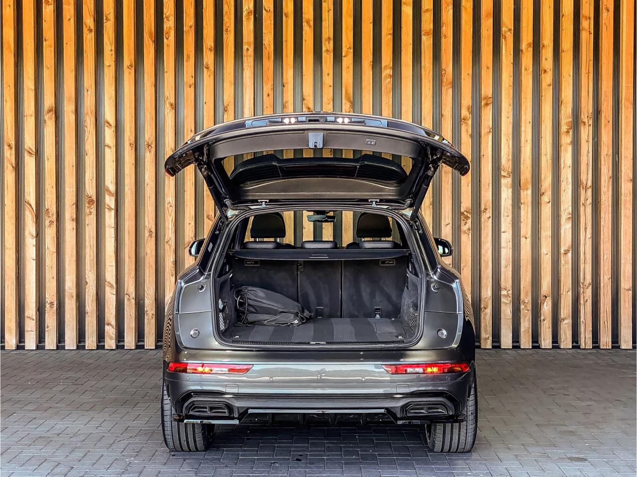 Audi Q5 299PK TFSIe S edition Competition | Audi occasion
