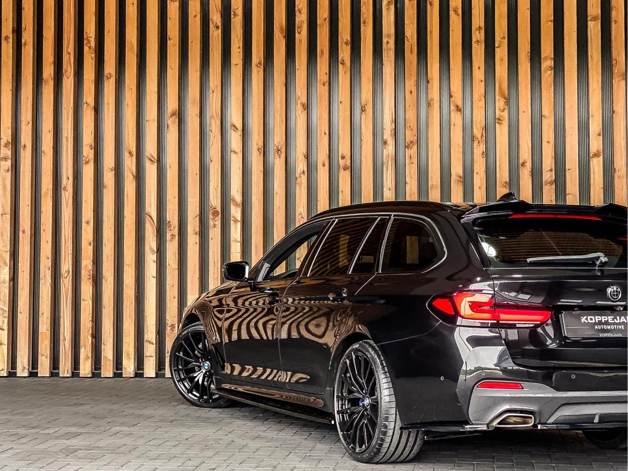 BMW 5 Serie Touring 520i 184PK Automaat M-Sport | BMW occasion