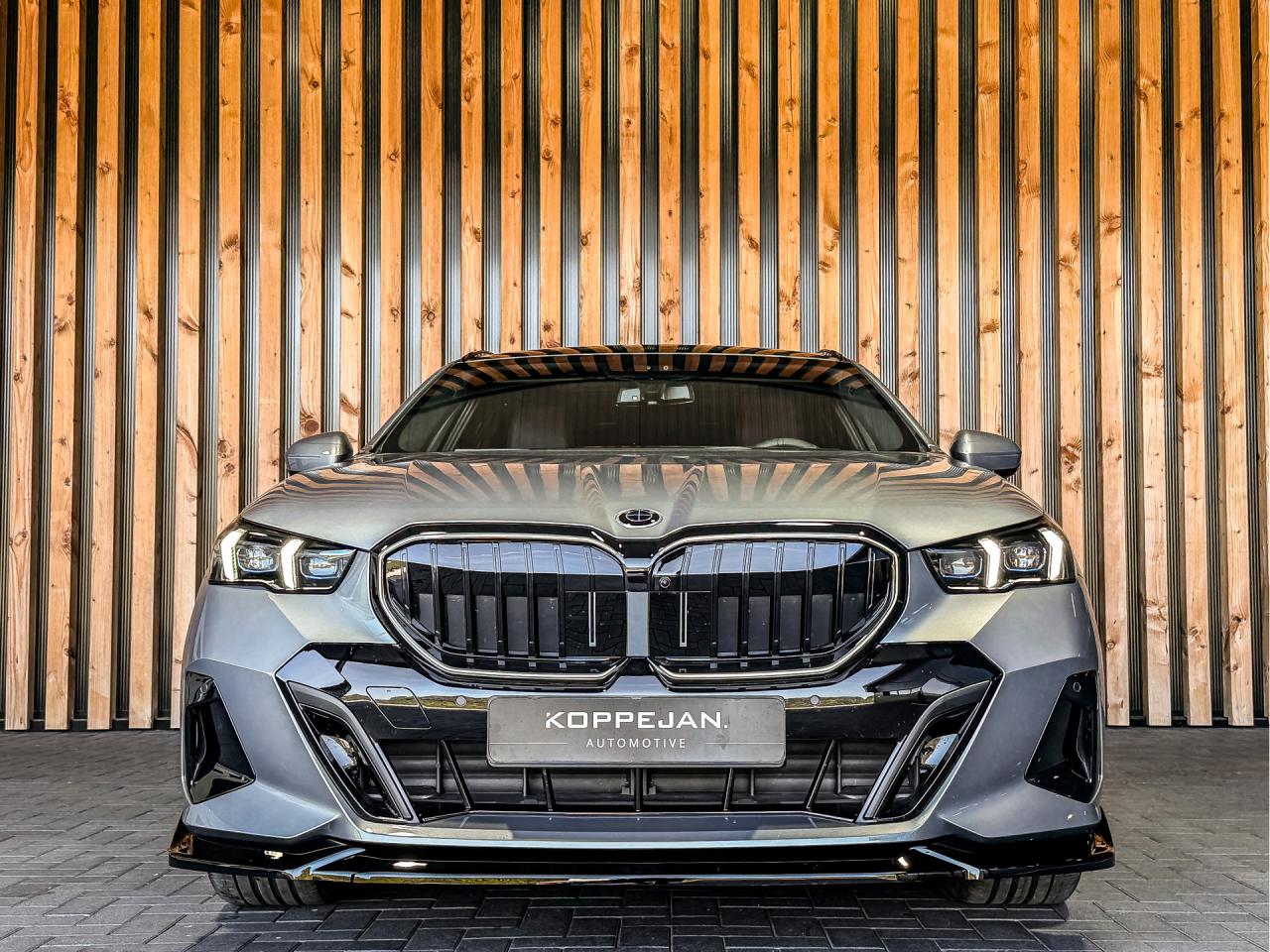 BMW 5 Serie Touring 550e xDrive 490PK M-Sport | BMW occasion