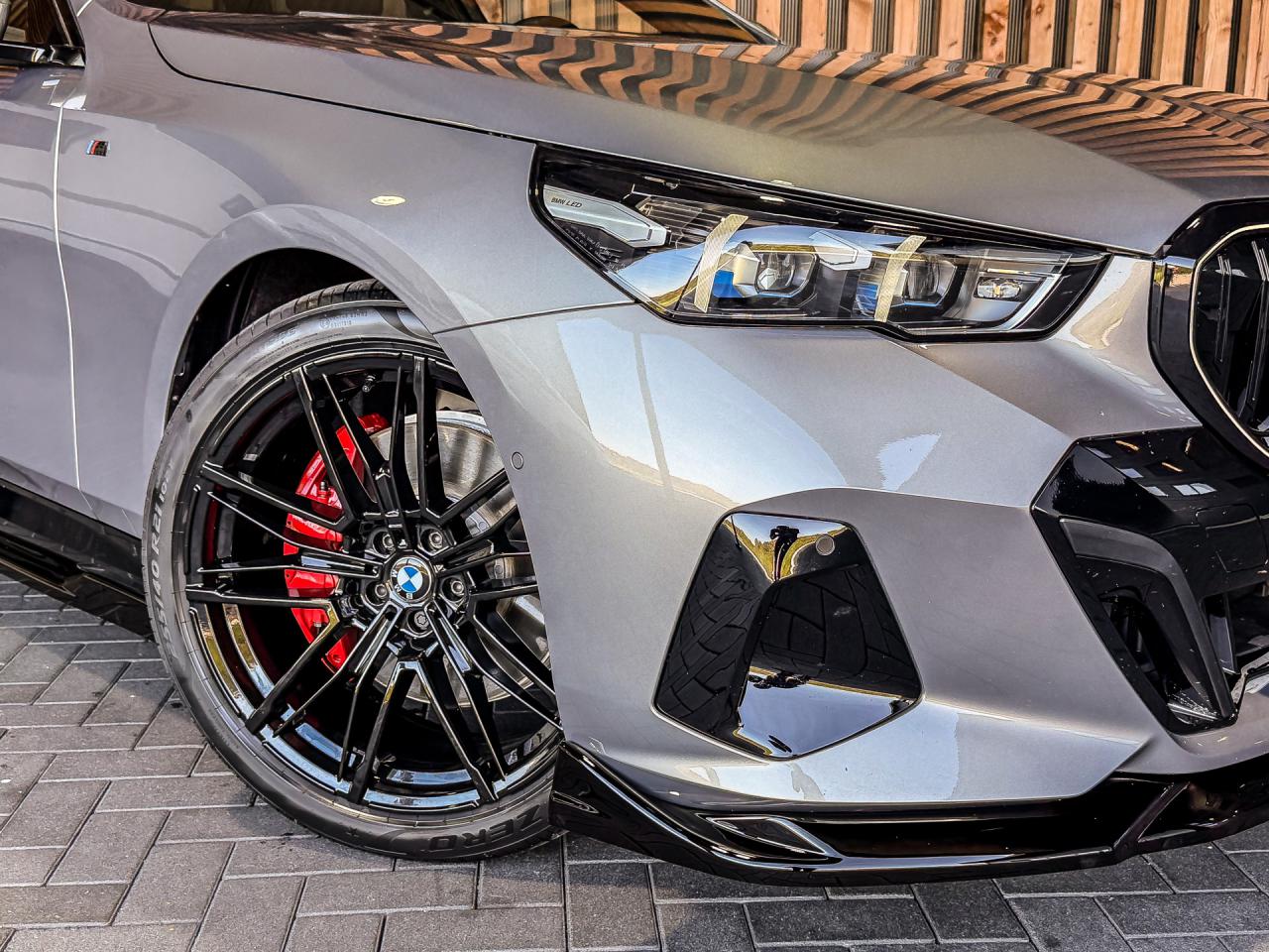 BMW 5 Serie Touring 550e xDrive 490PK M-Sport | BMW occasion
