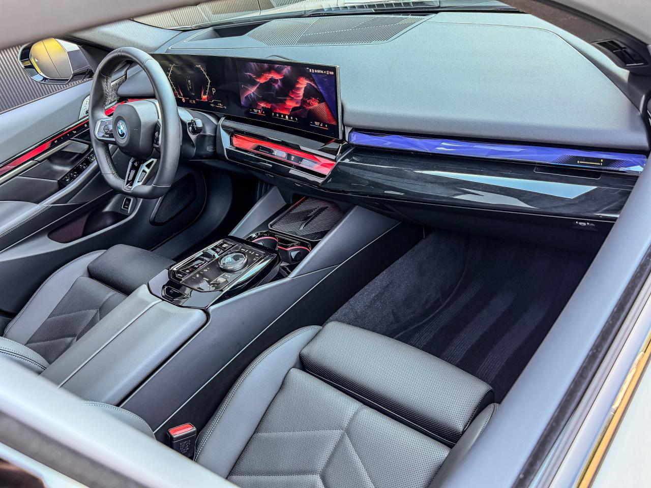 BMW 5 Serie Touring 550e xDrive 490PK M-Sport | BMW occasion