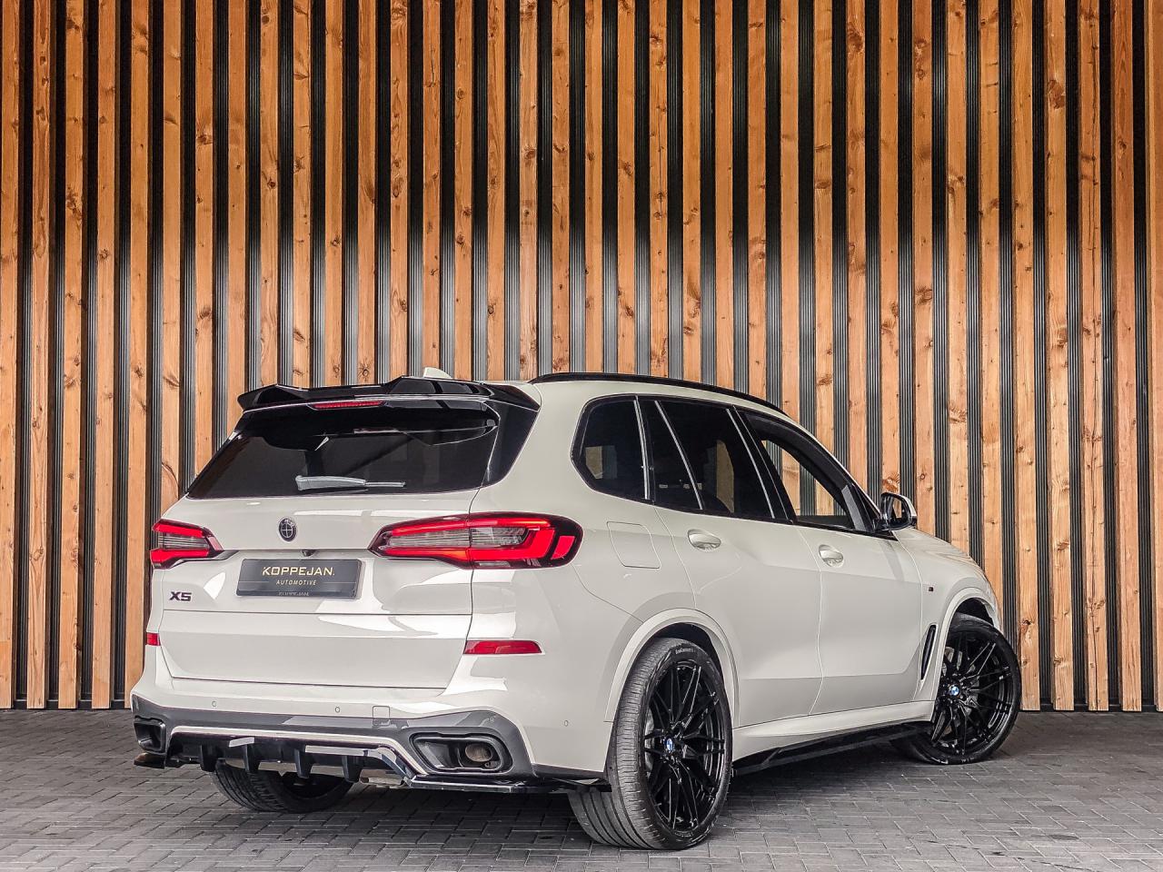 BMW X5 xDrive45e 394PK Automaat High Executive M-Sport | BMW occasion