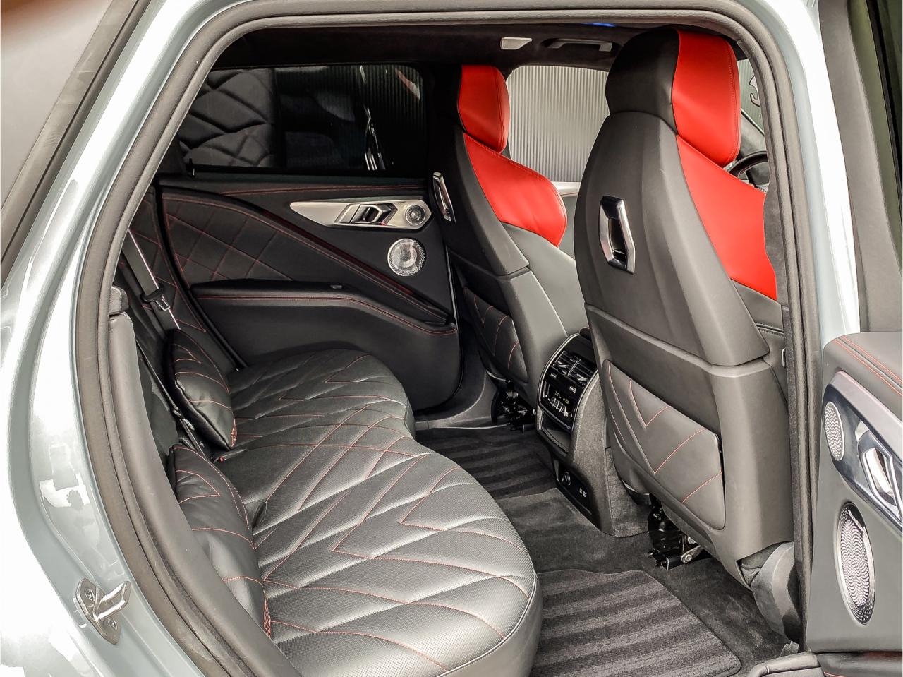 BMW XM 748PK V8 PHEV Label Red 30 kWh | BMW occasion
