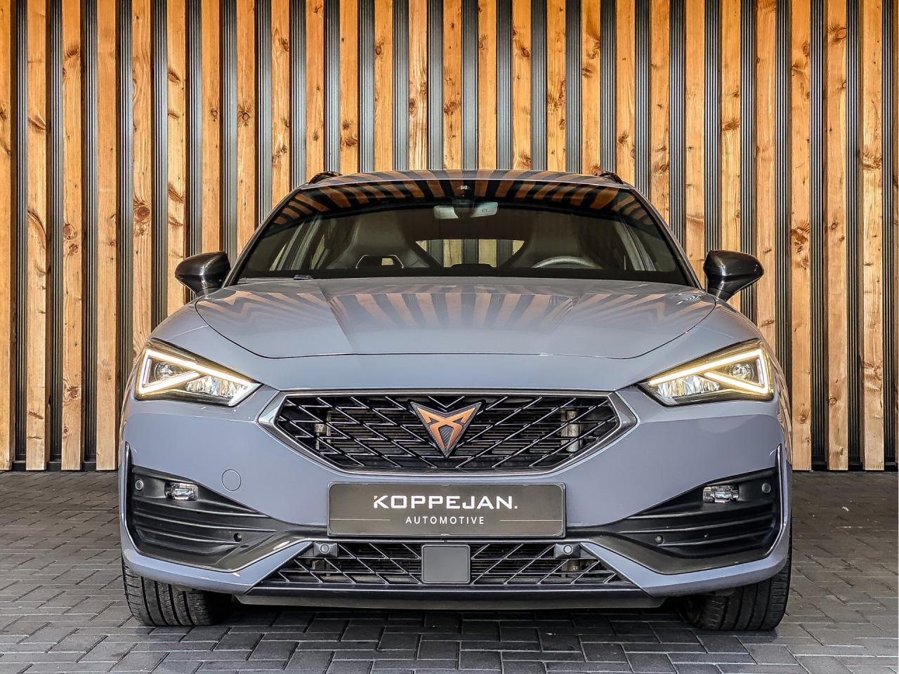 CUPRA Leon Sportstourer 1.4 e-Hybrid VZ 245PK Automaat | CUPRA occasion