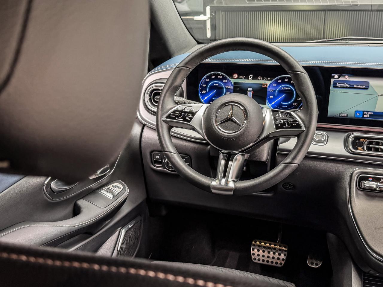 Mercedes-Benz EQV 300 AMG L2 90kWh 8-Persoons | Mercedes-Benz occasion