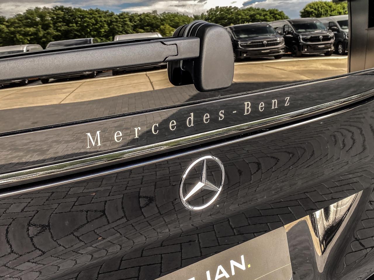 Mercedes-Benz V-Klasse 300d Extra Lang Avantgarde Dubbele Cabine | Mercedes-Benz occasion