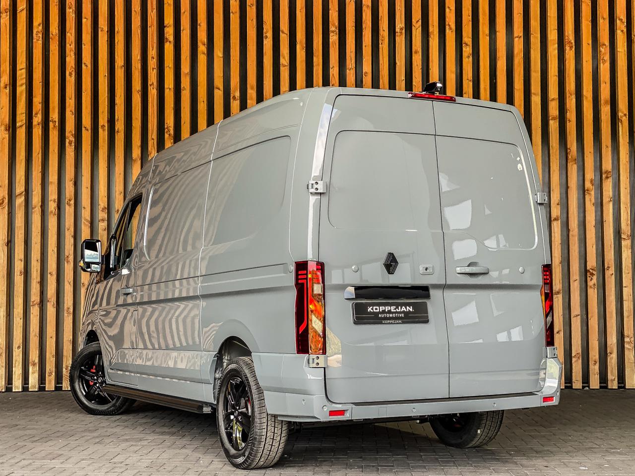 Renault Master T35 2.0 dCi 170PK L2H2 Extra | Renault occasion