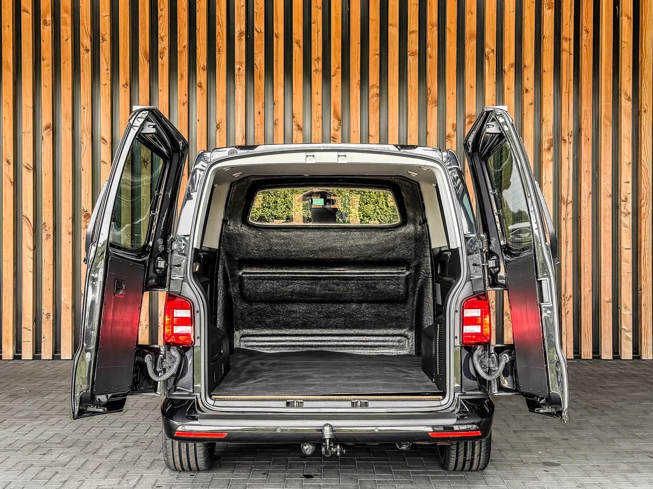Volkswagen Caravelle 2.0 TDI 204PK DSG Highline Dubbele Cabine | Volkswagen occasion