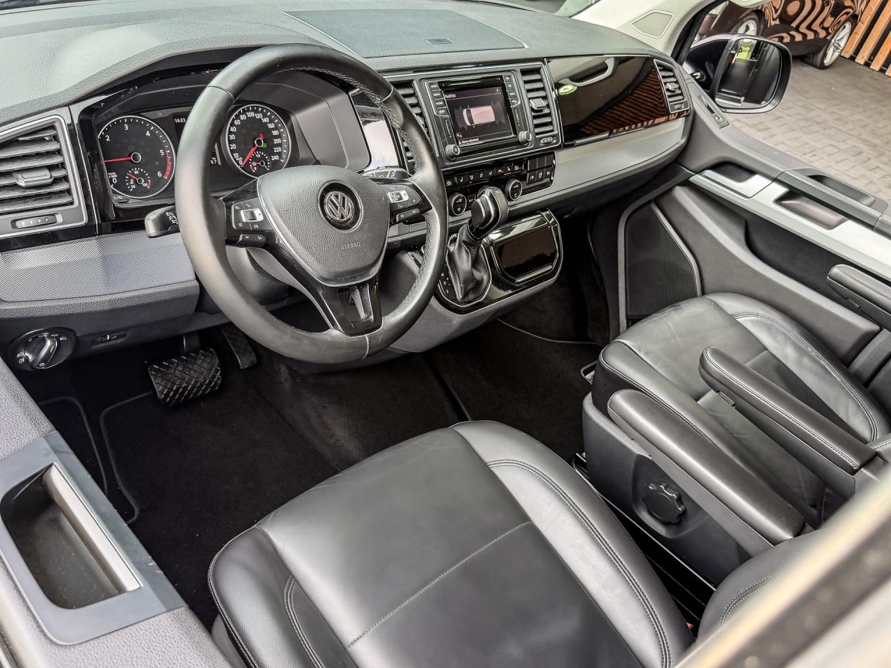 Volkswagen Caravelle 2.0 TDI 204PK DSG Highline Dubbele Cabine | Volkswagen occasion
