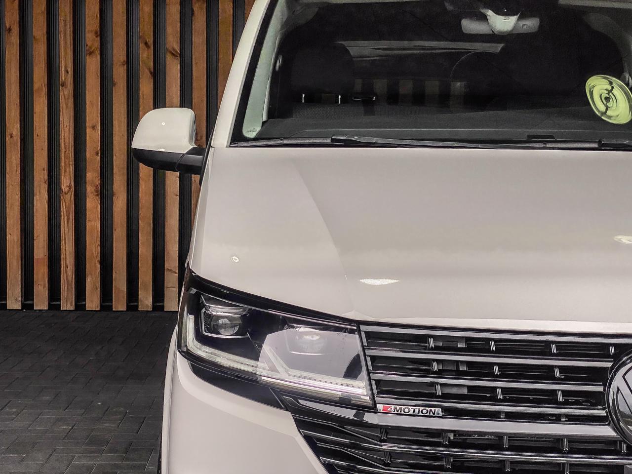 Volkswagen Transporter 2.0 TDI 150PK DSG 4Motion L2H1 Bestelwagen | Volkswagen occasion