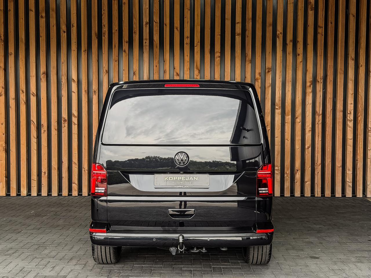 Volkswagen Transporter 2.0 TDI 150PK DSG 4Motion L2H1 | Volkswagen occasion