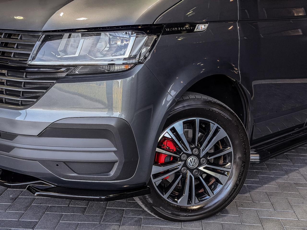 Volkswagen Transporter 2.0 TDI 150PK DSG Bestelwagen L1H1 | Volkswagen occasion