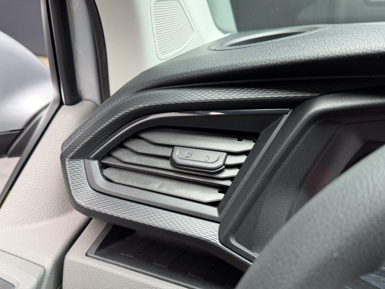 Volkswagen Transporter 2.0 TDI 150PK DSG Bestelwagen L1H1 | Volkswagen occasion