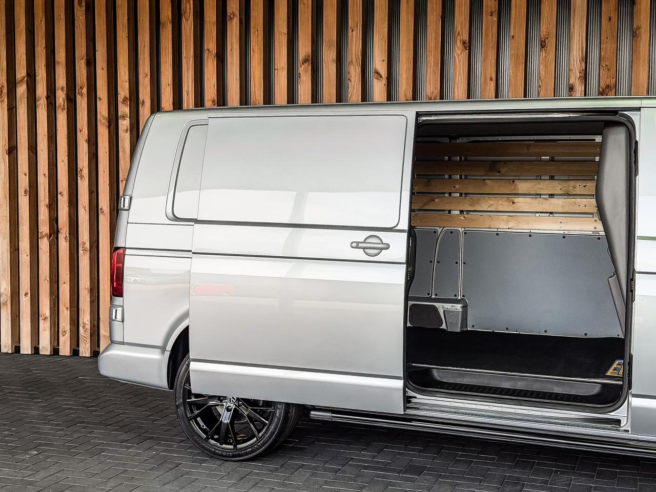 Volkswagen Transporter 2.0 TDI 150PK DSG Bestelwagen L2H1 Bulli | Volkswagen occasion