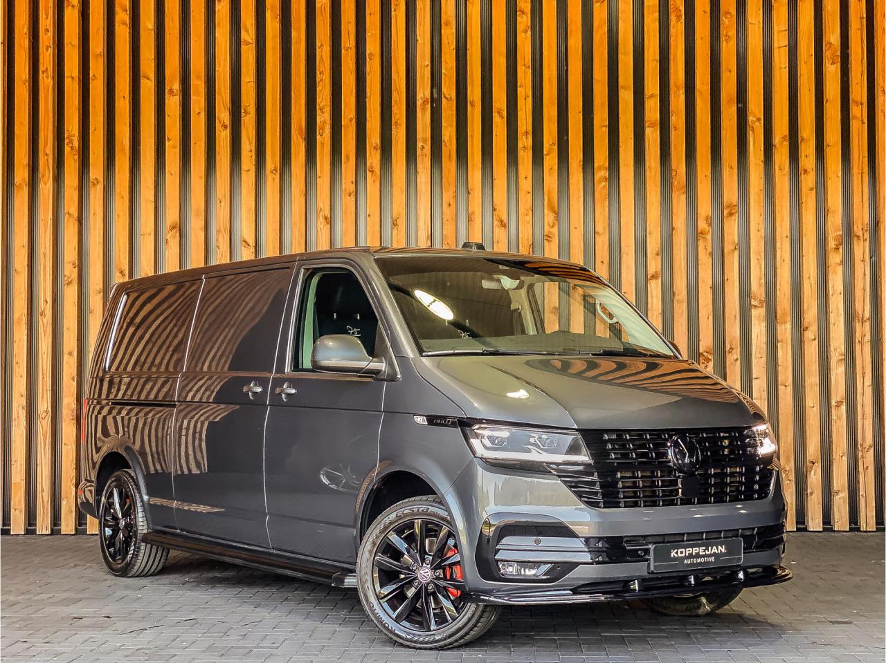 Volkswagen Transporter 2.0 TDI 150PK DSG L2H1 Bestelwagen | Volkswagen occasion