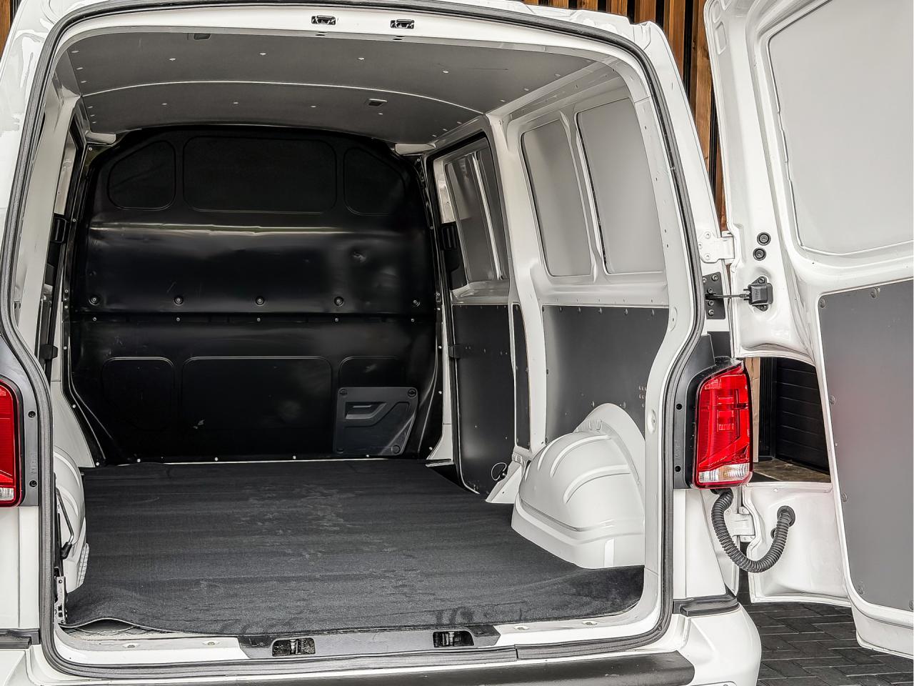 Volkswagen Transporter 2.0 TDI 204PK DSG 4Motion Bestelwagen L2H1 | Volkswagen occasion