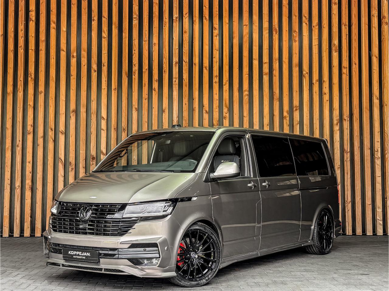 Volkswagen Transporter 2.0 TDI 204PK DSG Bulli ABT Dubbele Cabine L2H1 | Volkswagen occasion